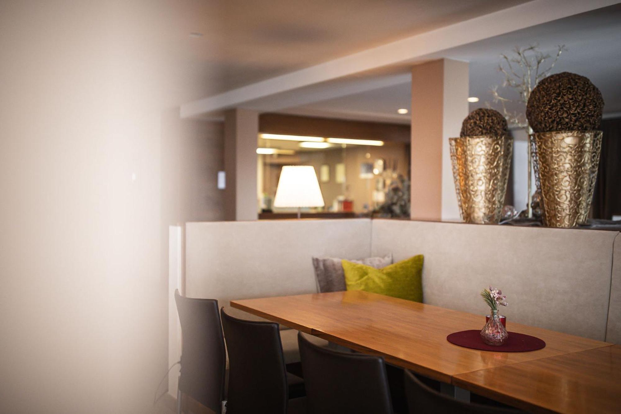 Hotel Muehlwald Ngoại thất bức ảnh